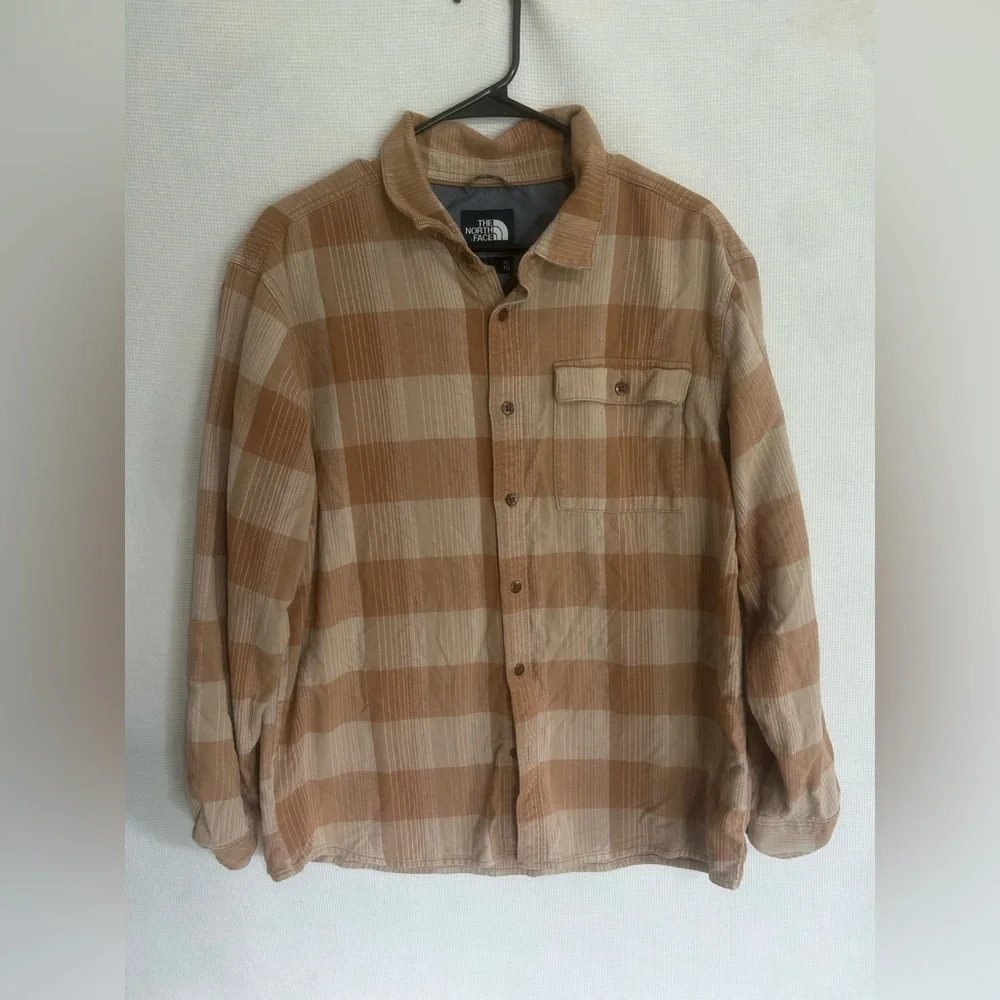 Men’s north face button up flannel